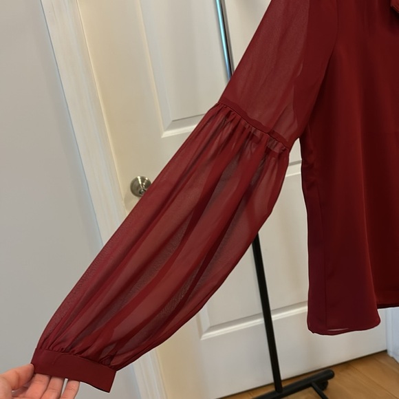 Express burgundy blouse with sheer sleeves - Picture 2 of 3